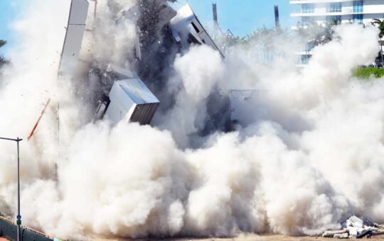 Billionaire Barry Sternlicht Warns of Hard Landing — Says 'Economy Is Going to Implode'