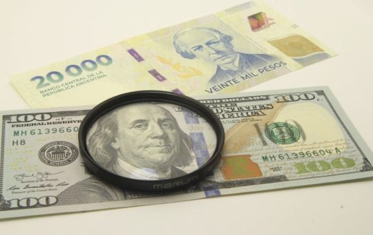 Argentine Stablecoin Markets Soar After Announcement Ending Currency Controls