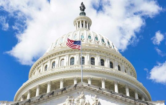 US Senator Declares ‘Year for Digital Assets’—Crypto Legislation Set to Reshape Markets