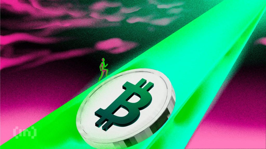 Bitcoin Sell-Off Over? Standard Chartered Predicts Rally