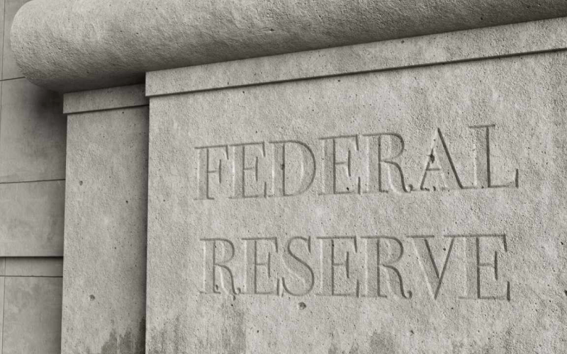 Fed Joins 4 Agencies to Demand ID Programs From Payment Stablecoin Operators
